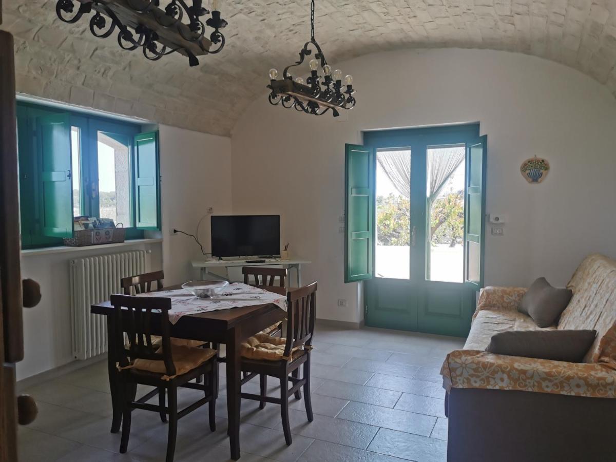 Trullo Le Tre Sorelle Cisternino Buitenkant foto
