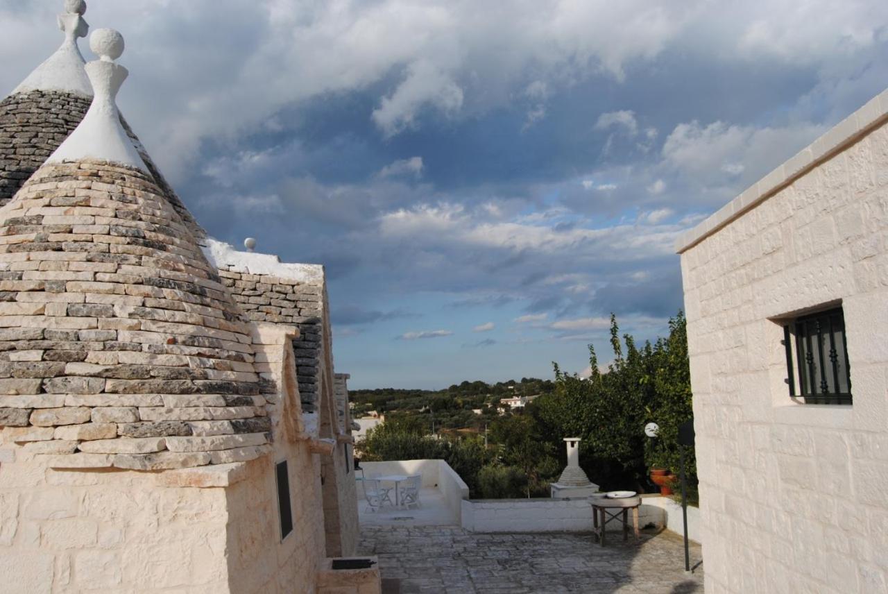 Trullo Le Tre Sorelle Cisternino Buitenkant foto