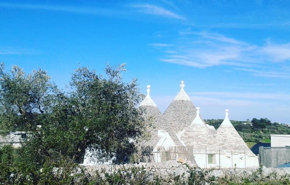 Trullo Le Tre Sorelle Cisternino Buitenkant foto