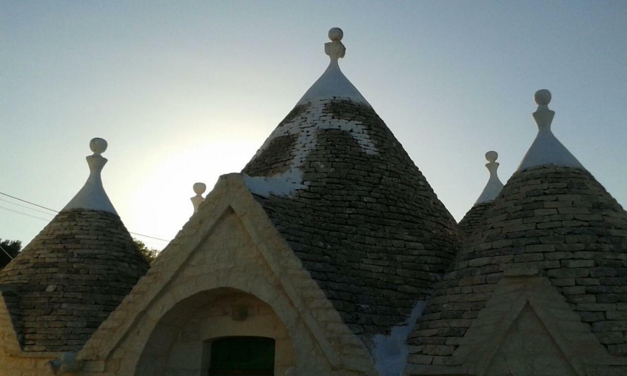 Trullo Le Tre Sorelle Cisternino Buitenkant foto